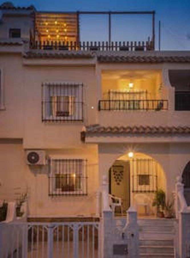 Vakantiehuis Santa Pola, Gran Alacant, Playas Cerca, Adosado Completo, Chillout, Solarium Gran Alacant