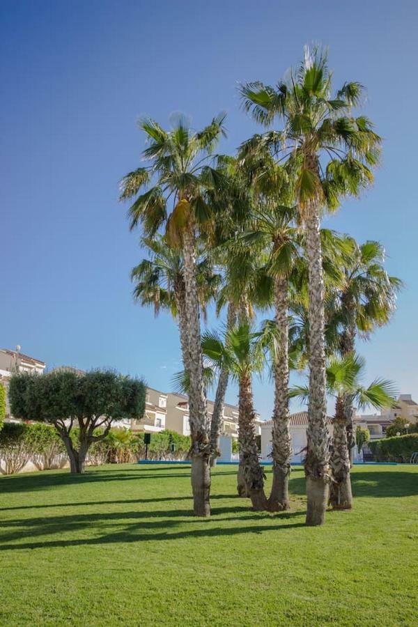 Vakantiehuis Santa Pola, Gran Alacant, Playas Cerca, Adosado Completo, Chillout, Solarium *